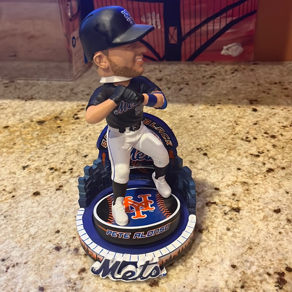 Mets Pete Alonso Bobblehead Limited Edition NOT ATTACHED